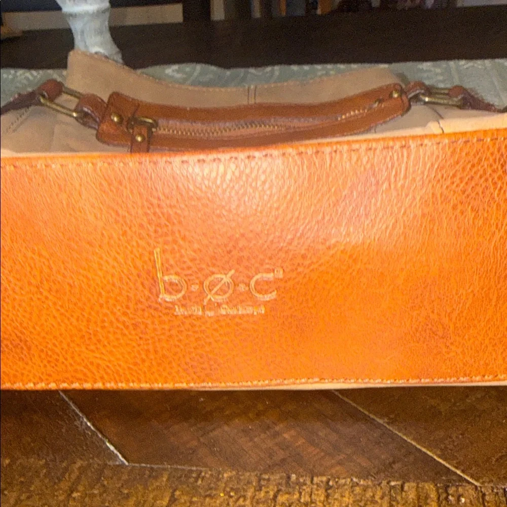 b.ø.c Born Concept Taupe Leather Crossbody Bag‎ Purse